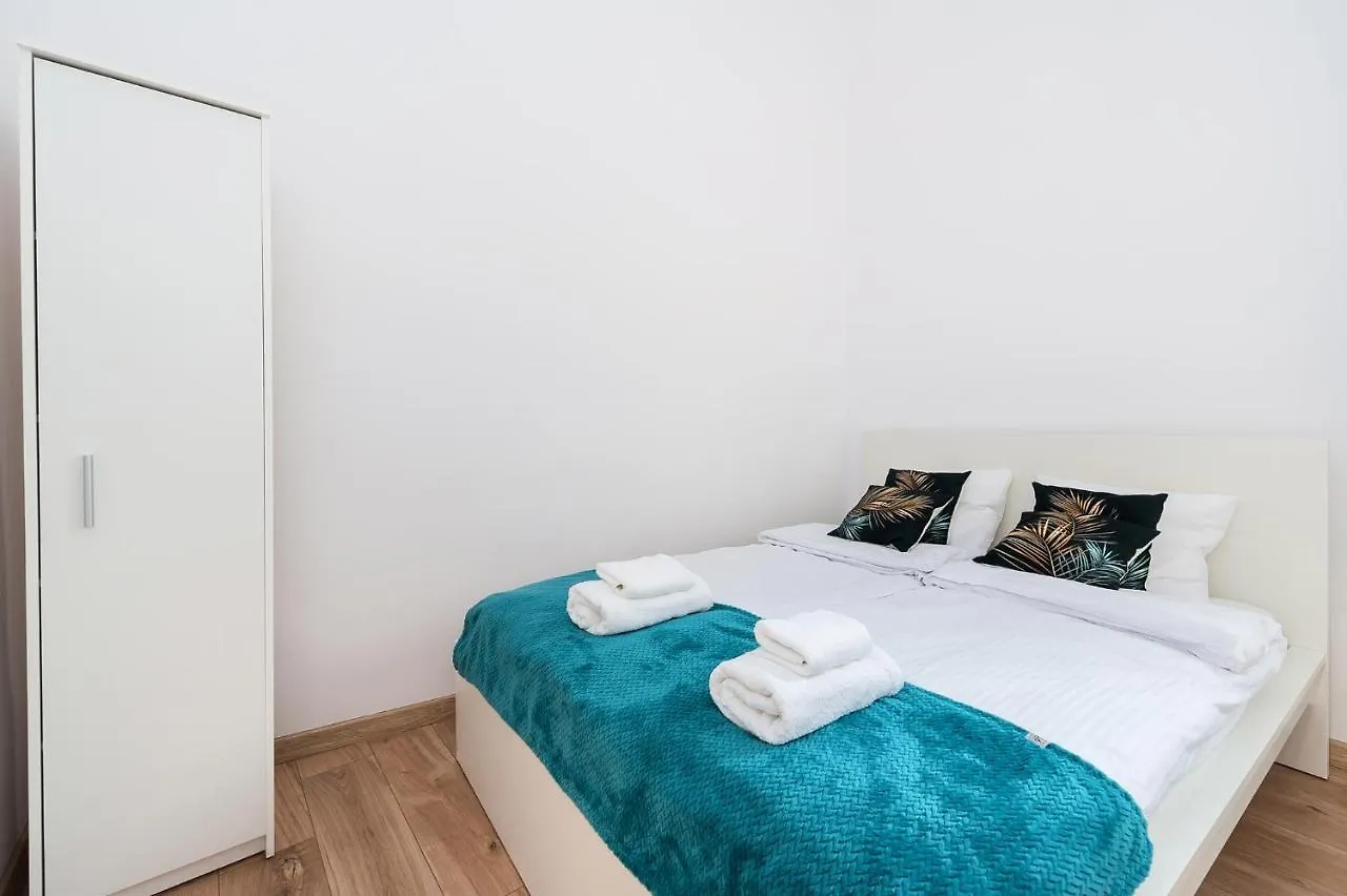 Szpitalna Premium Apartment location